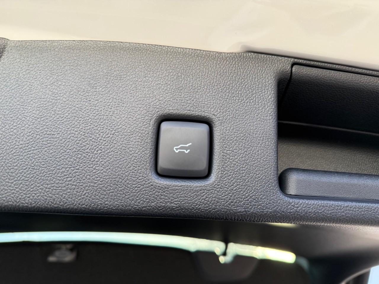 FORD SOUND EDITION 2.5L HEV 180PS Automatik FORD SOUND EDITION 2.5L HEV 180PS Automatik