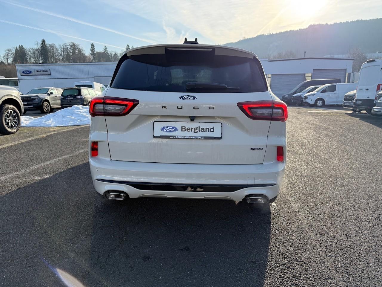 FORD SOUND EDITION 2.5L HEV 180PS Automatik FORD SOUND EDITION 2.5L HEV 180PS Automatik