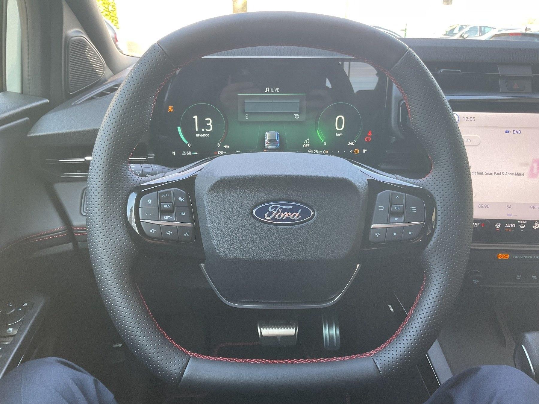 FORD ST-Line X MHEV *LED*iACC*AHK*B&O*PDC*SHZ*Ke FORD ST-Line X MHEV *LED*iACC*AHK*B&O*PDC*SHZ*Ke