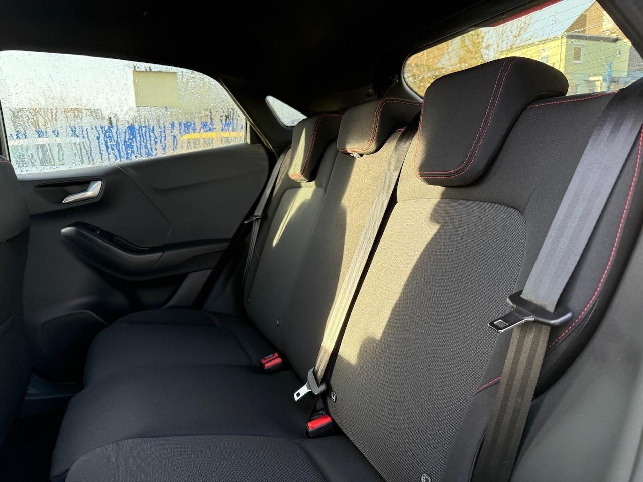 FORD ST-LINE 1.0T 125PS MHEV Automatik FORD ST-LINE 1.0T 125PS MHEV Automatik