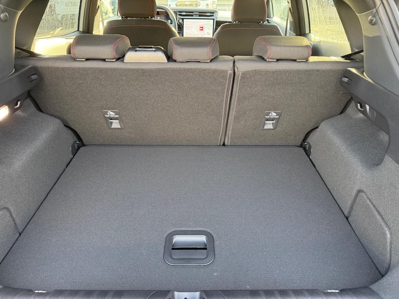 FORD ST-LINE 1.0T 125PS MHEV Automatik FORD ST-LINE 1.0T 125PS MHEV Automatik