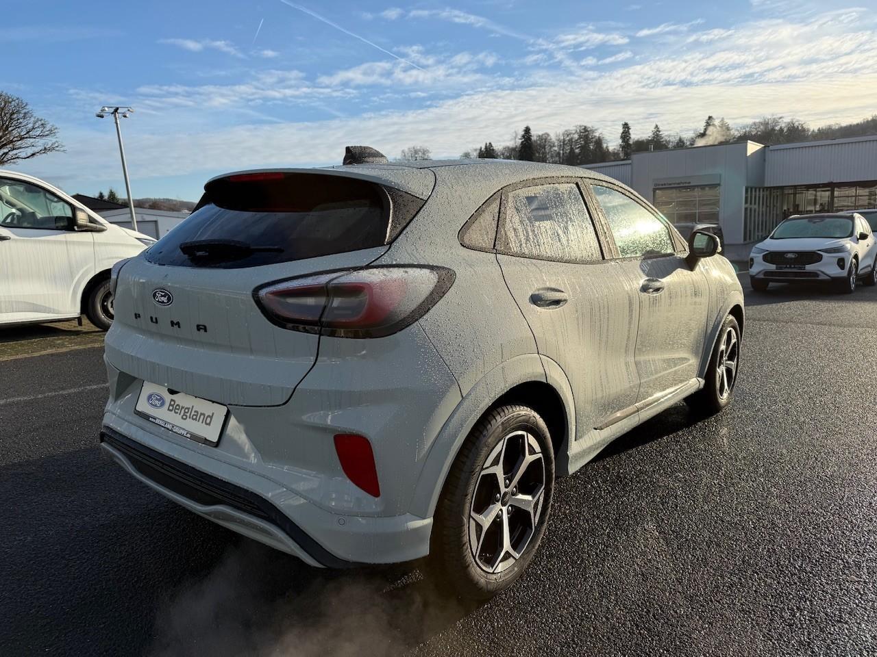 FORD ST-LINE 1.0T 125PS MHEV Automatik FORD ST-LINE 1.0T 125PS MHEV Automatik