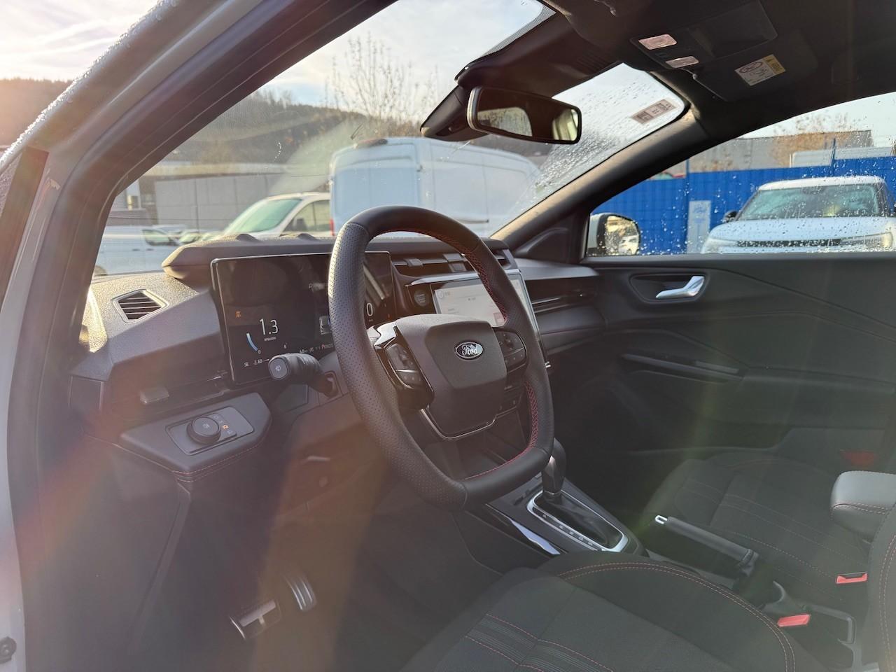 FORD ST-LINE 1.0T 125PS MHEV Automatik FORD ST-LINE 1.0T 125PS MHEV Automatik