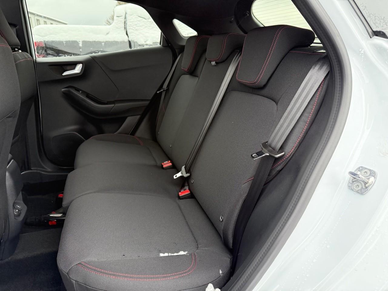 FORD ST-LINE 1.0T 125PS MHEV Automatik FORD ST-LINE 1.0T 125PS MHEV Automatik