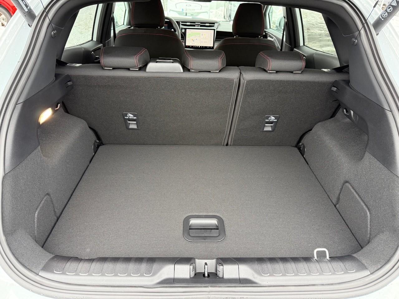 FORD ST-LINE 1.0T 125PS MHEV Automatik FORD ST-LINE 1.0T 125PS MHEV Automatik