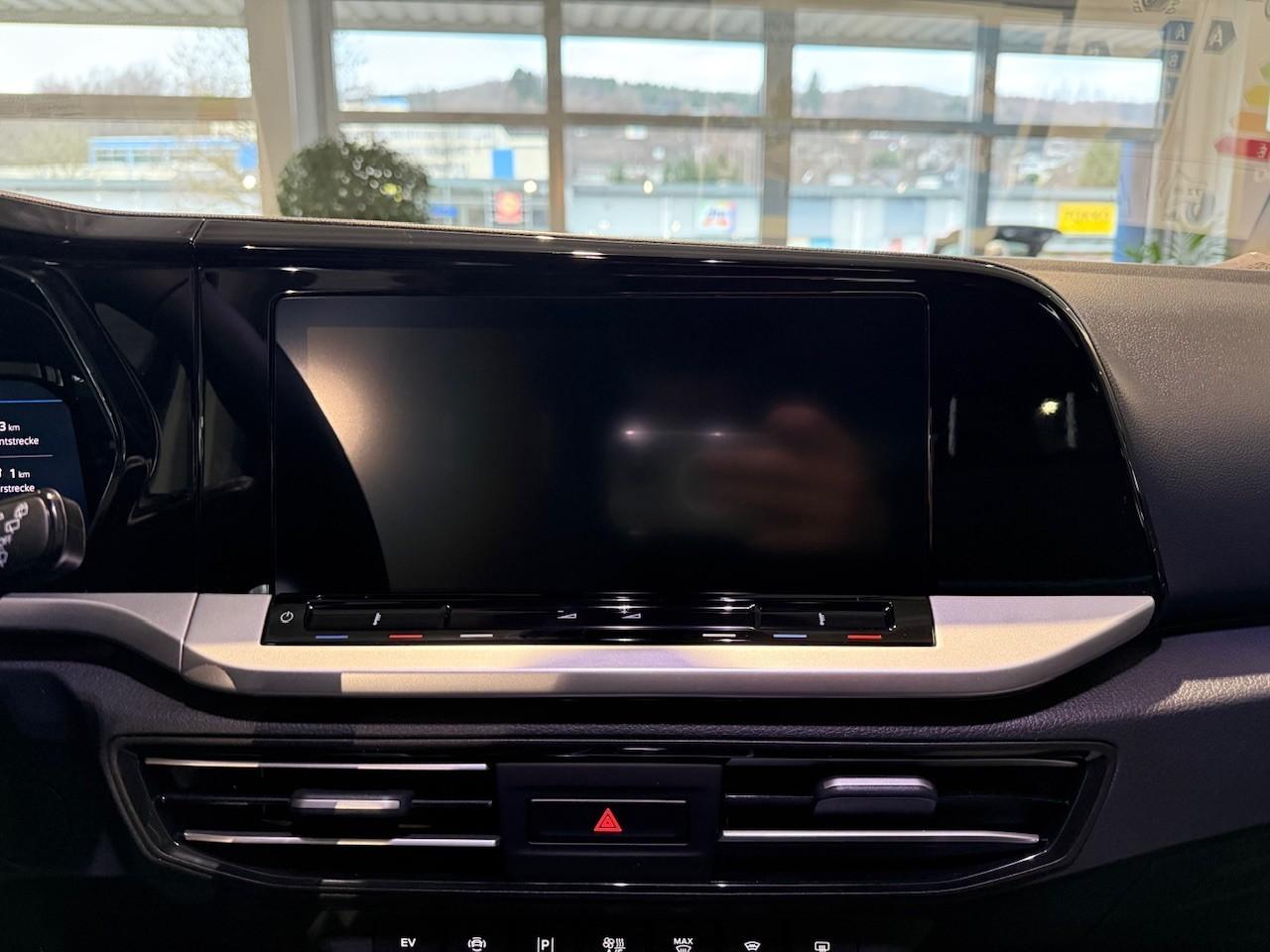 FORD ACTIVE 150PS PHEV Automatik FORD ACTIVE 150PS PHEV Automatik