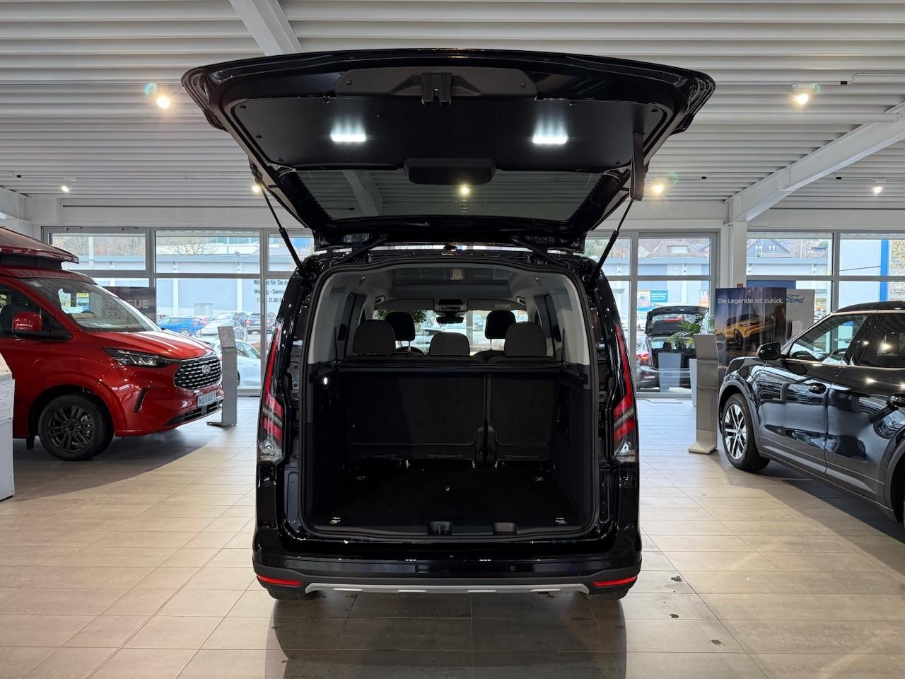 FORD ACTIVE 150PS PHEV Automatik FORD ACTIVE 150PS PHEV Automatik