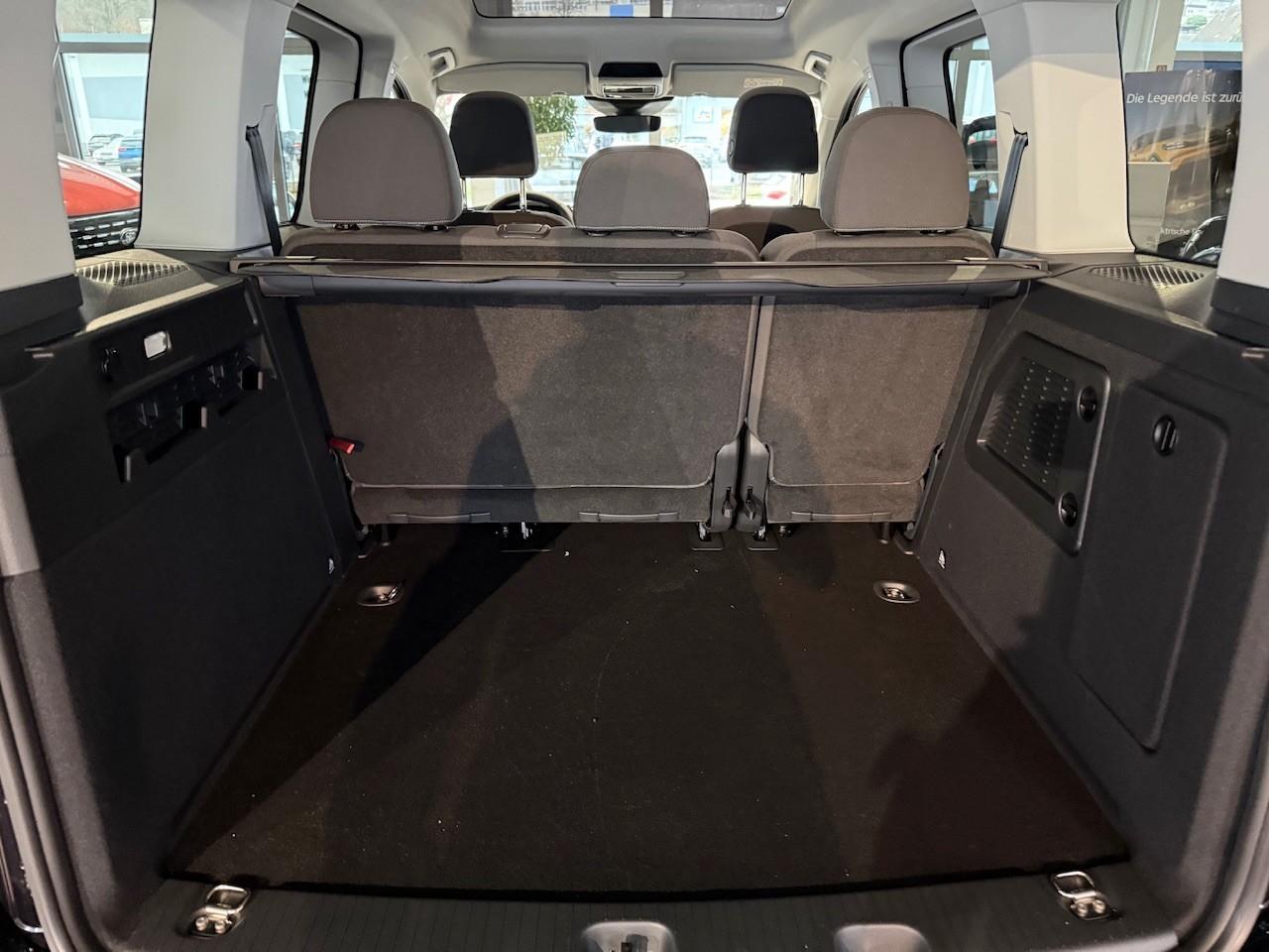 FORD ACTIVE 150PS PHEV Automatik FORD ACTIVE 150PS PHEV Automatik