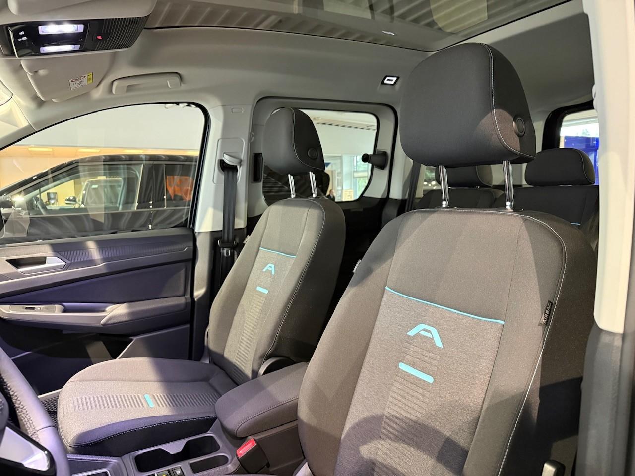 FORD ACTIVE 150PS PHEV Automatik FORD ACTIVE 150PS PHEV Automatik