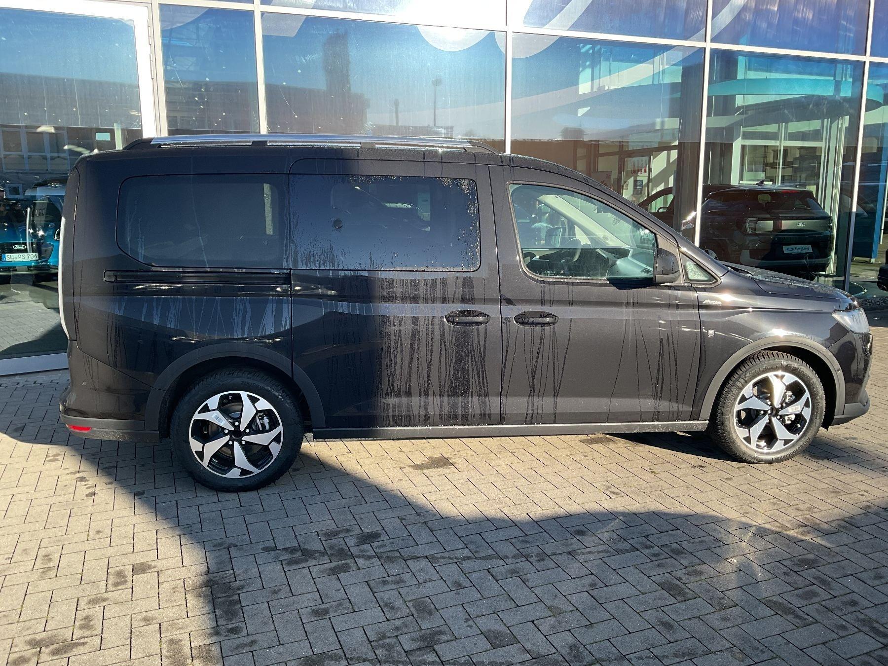 FORD Grand ACTIVE PHEV FORD Grand ACTIVE PHEV