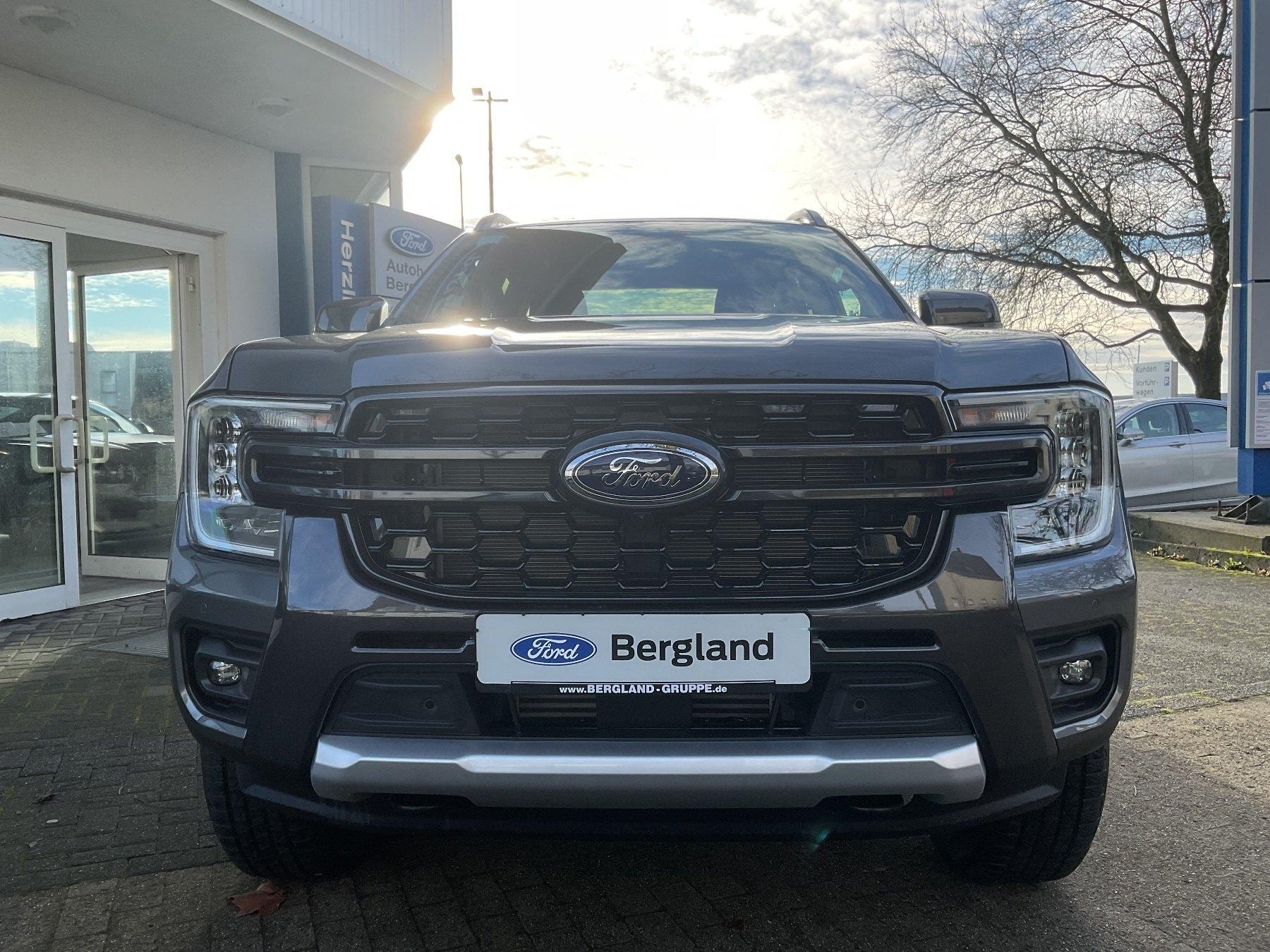 FORD Wildtrak Doppelkabine LKW *iACC*360*AHK* FORD Wildtrak Doppelkabine LKW *iACC*360*AHK*