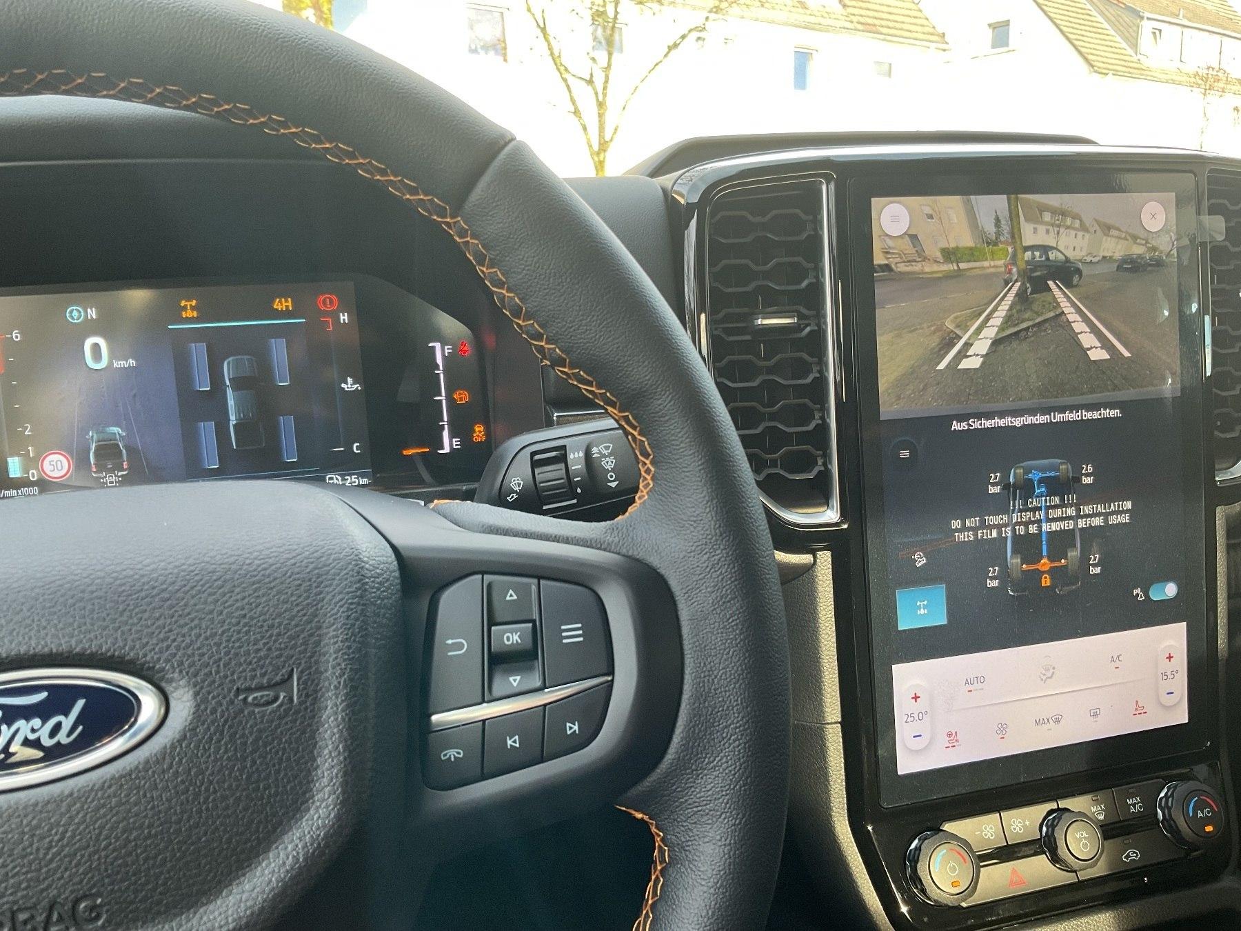 FORD Wildtrak Doppelkabine LKW *iACC*360*AHK* FORD Wildtrak Doppelkabine LKW *iACC*360*AHK*