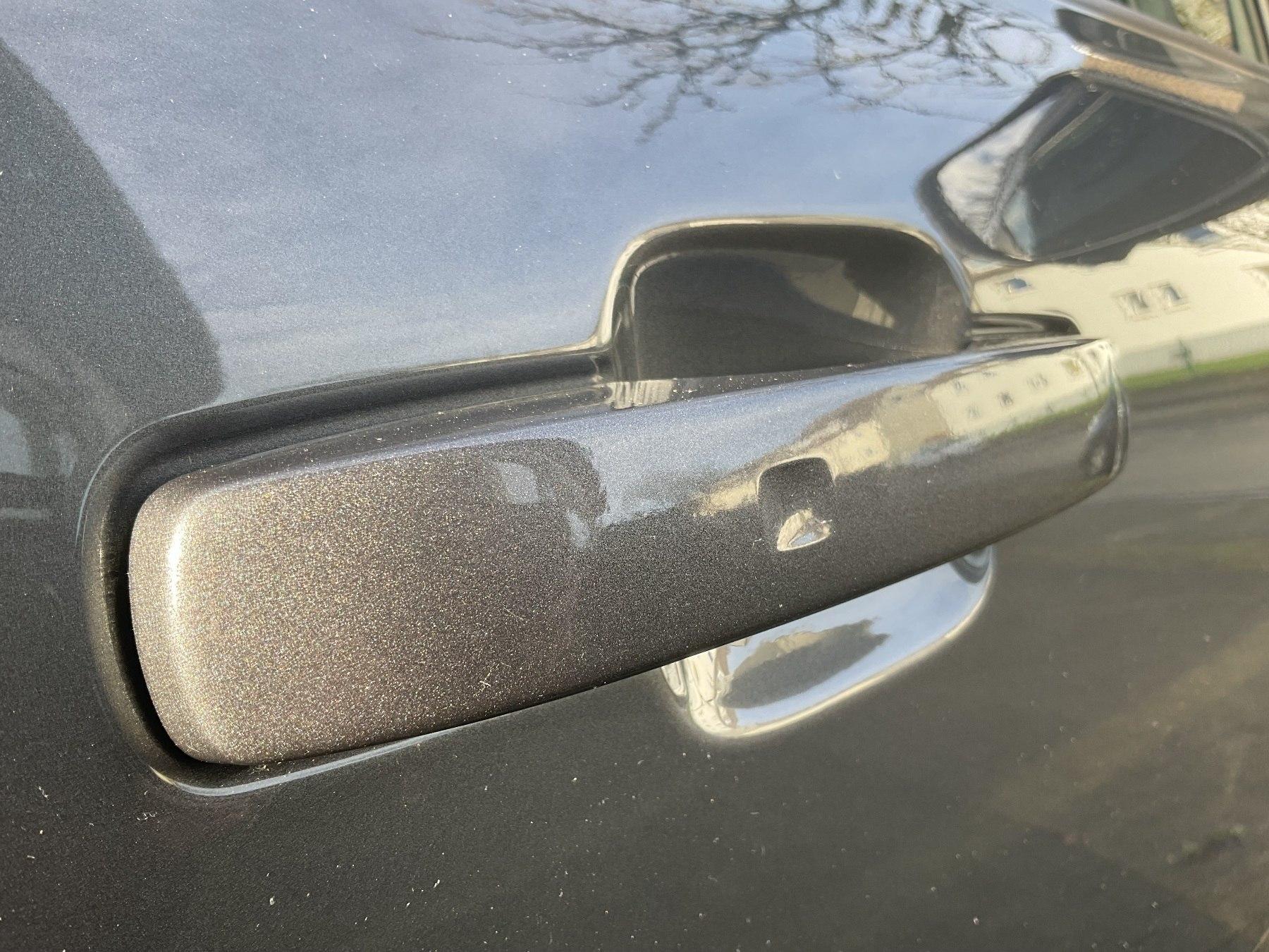 FORD Wildtrak Doppelkabine LKW *iACC*360*AHK* FORD Wildtrak Doppelkabine LKW *iACC*360*AHK*