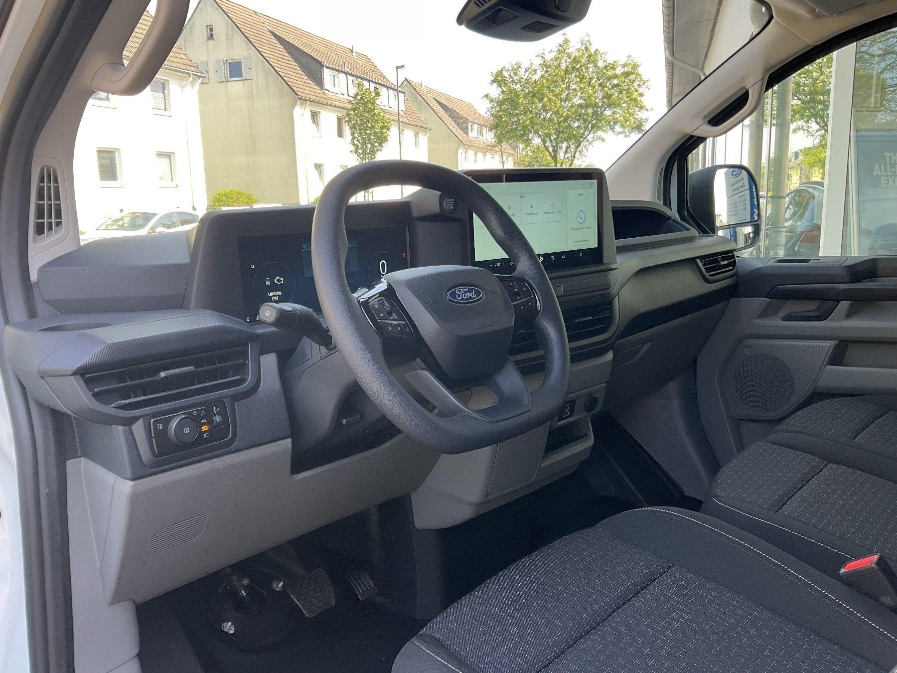 FORD PHEV Trend 320L1 *LED*GRA* FORD PHEV Trend 320L1 *LED*GRA*