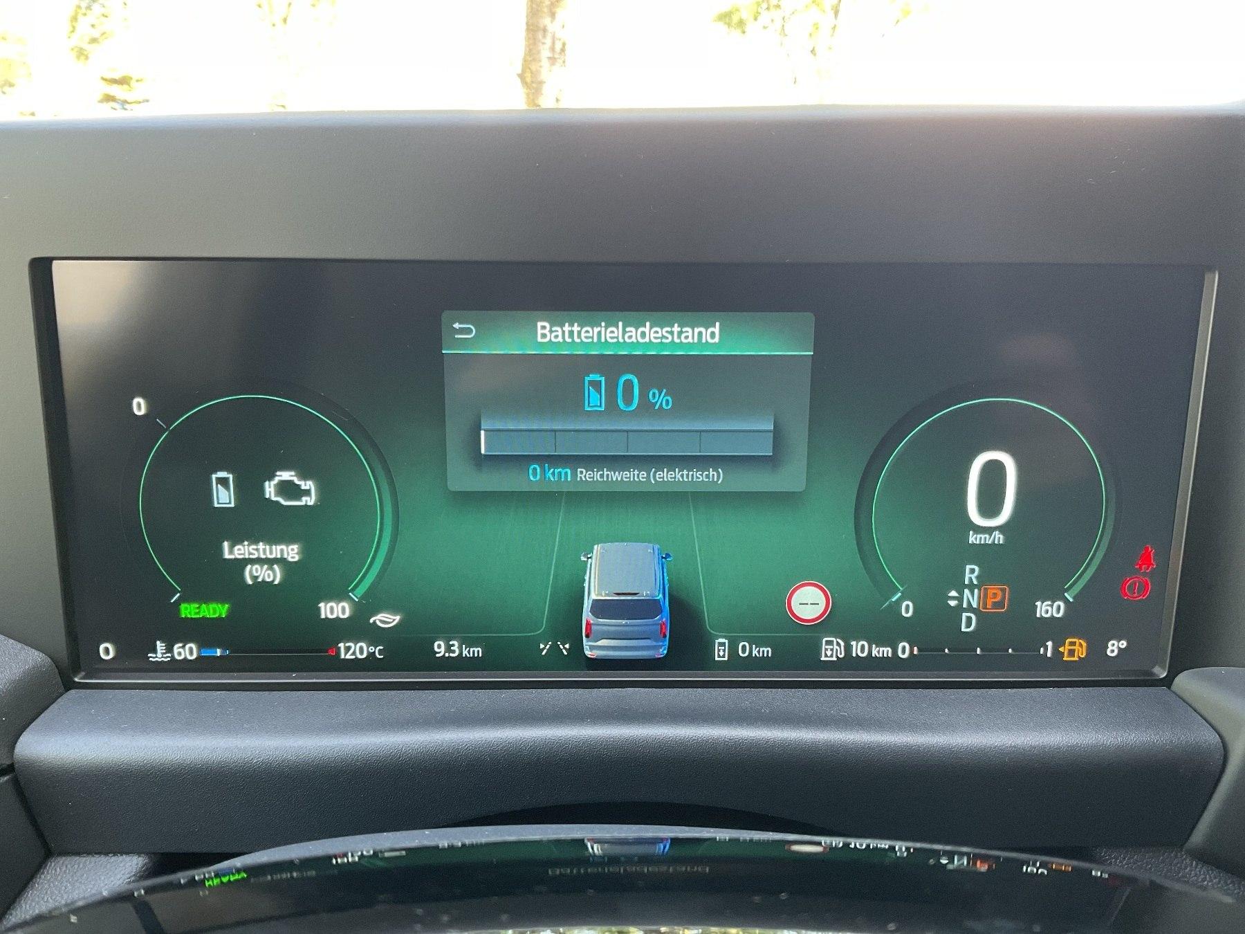 FORD PHEV Trend 320L1 *LED*GRA* FORD PHEV Trend 320L1 *LED*GRA*