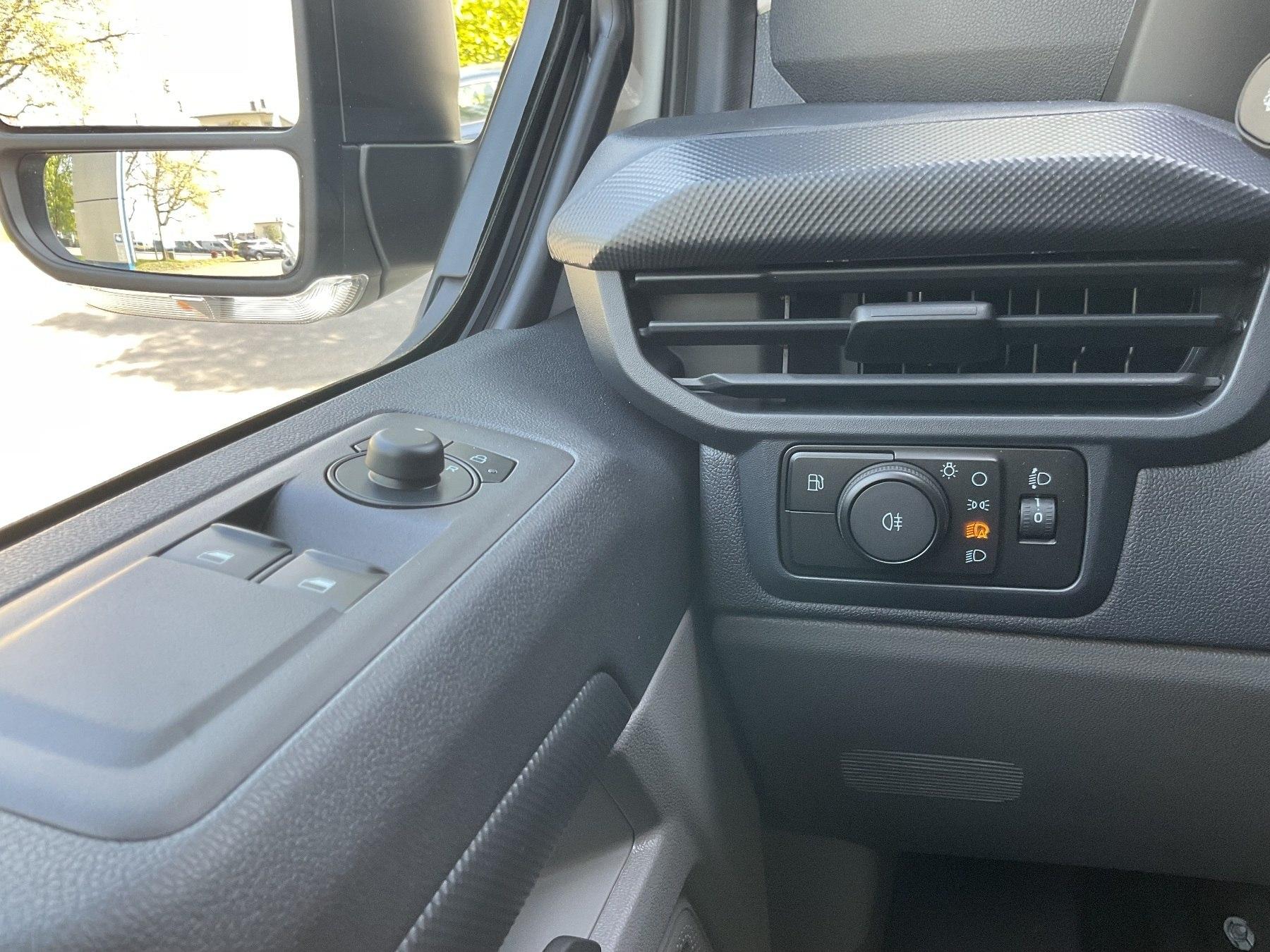 FORD PHEV Trend 320L1 *LED*GRA* FORD PHEV Trend 320L1 *LED*GRA*