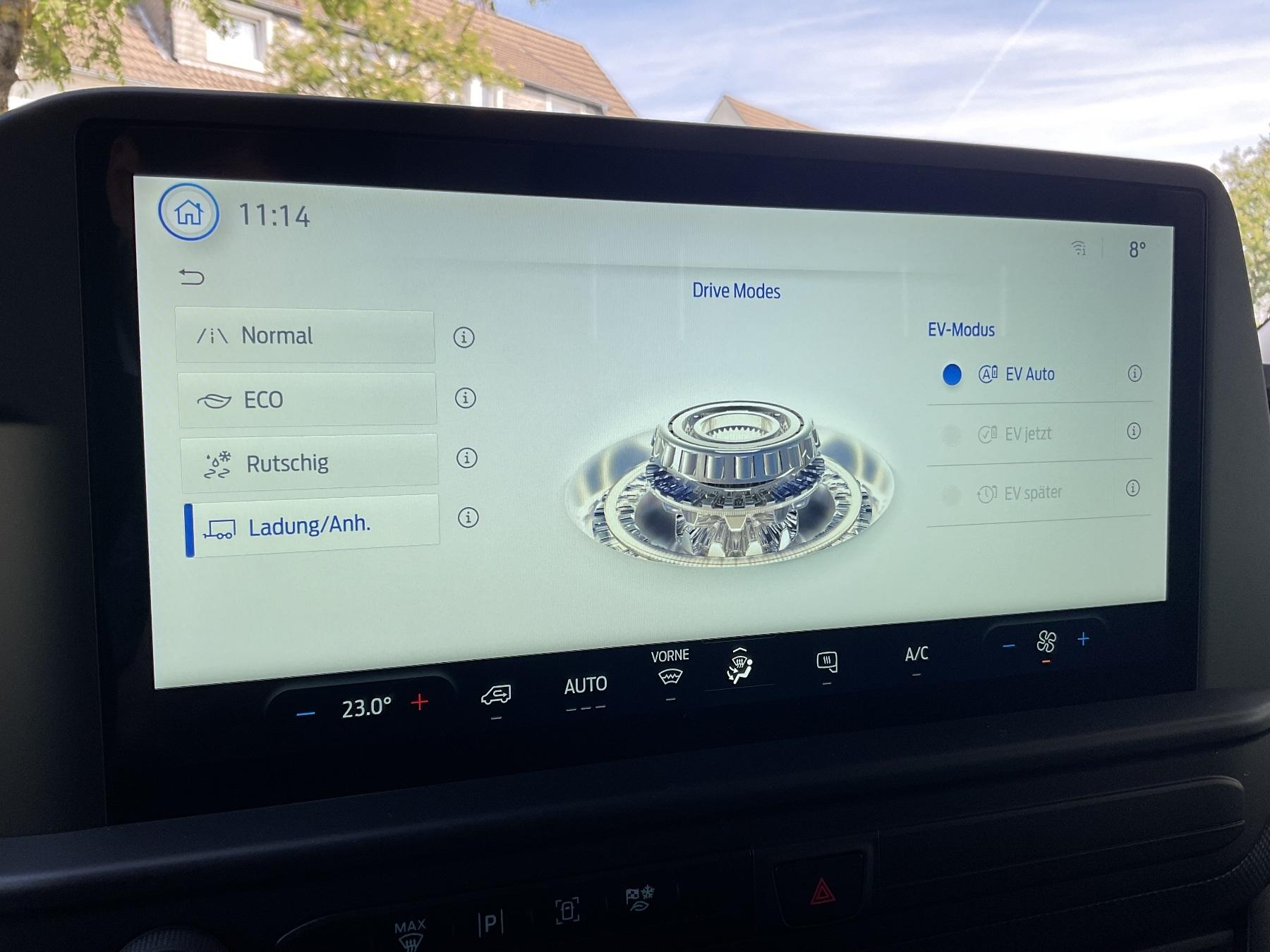 FORD PHEV Trend 320L1 *LED*GRA* FORD PHEV Trend 320L1 *LED*GRA*