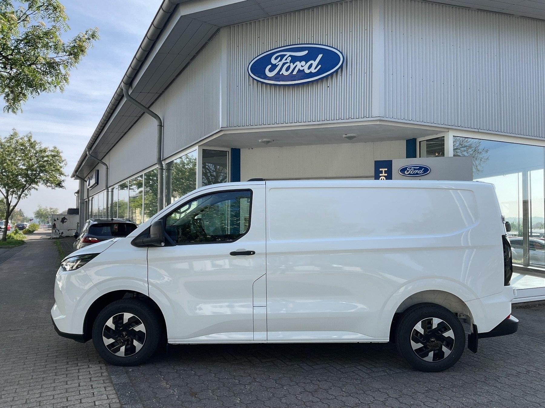 FORD PHEV Trend 320L1 *LED*GRA* FORD PHEV Trend 320L1 *LED*GRA*