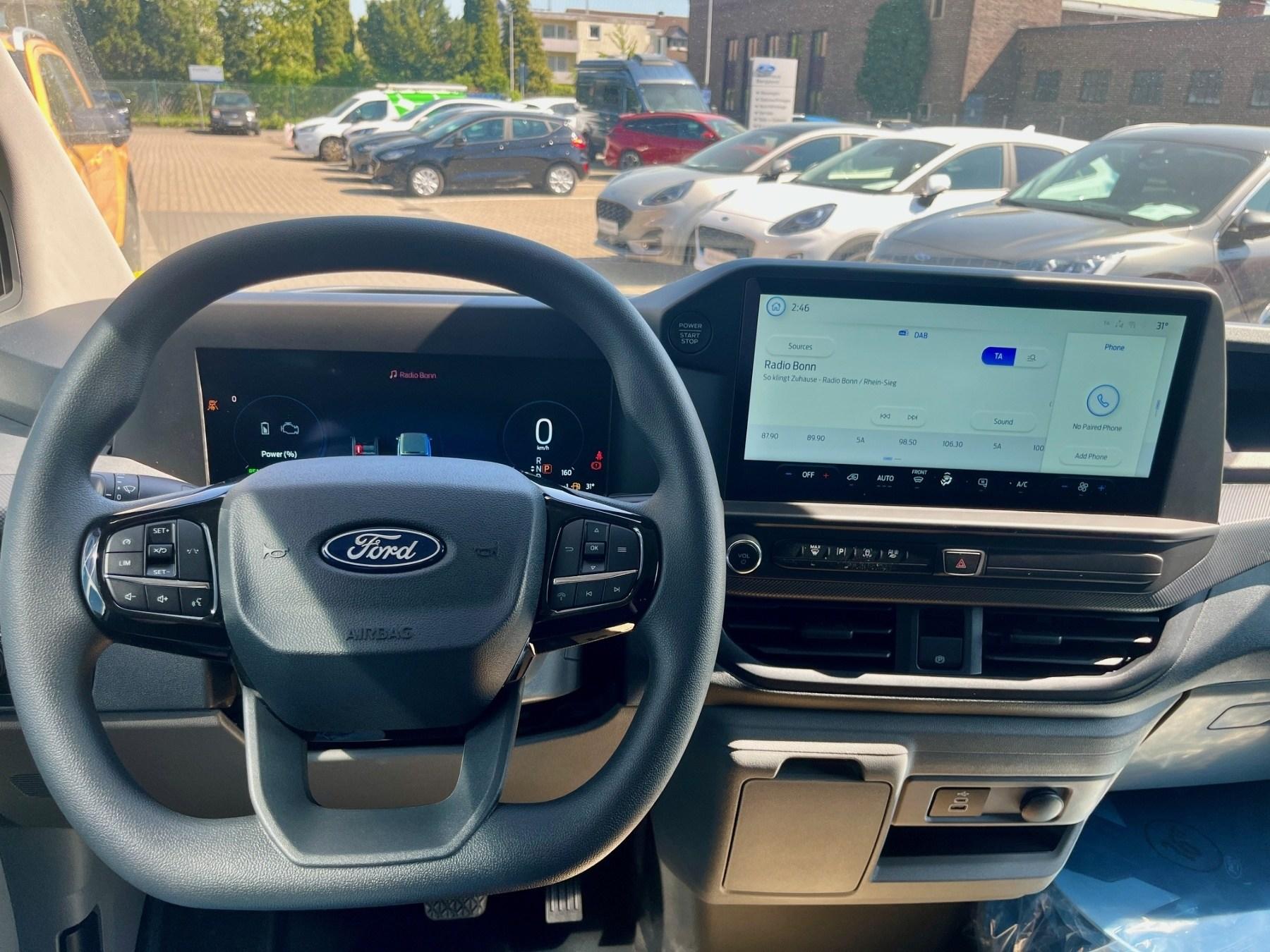 FORD PHEV TREND 320L1 *Laderaumschutz FORD PHEV TREND 320L1 *Laderaumschutz