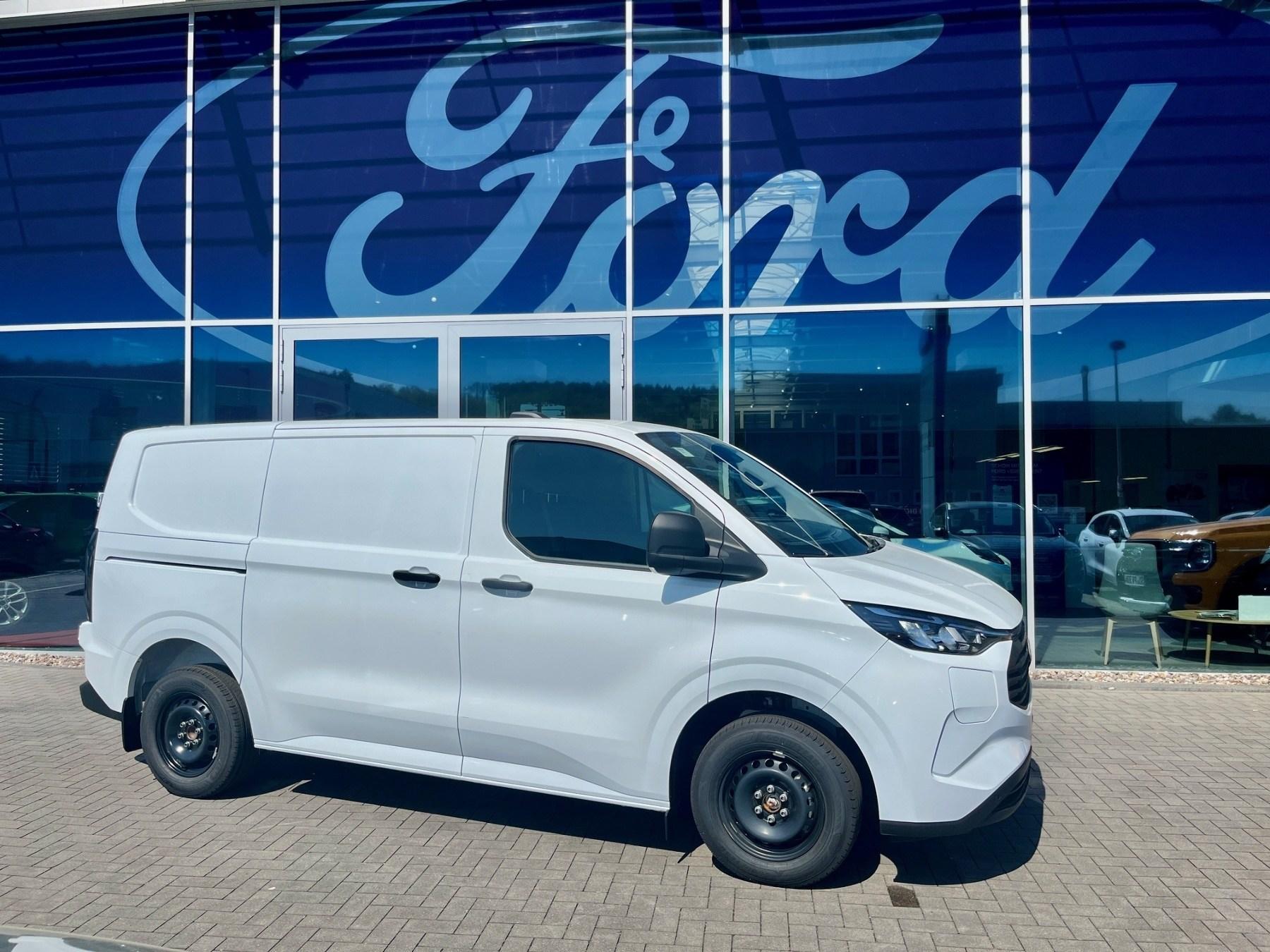 FORD 2.5 Duratec PHEV 320 L1 Trend