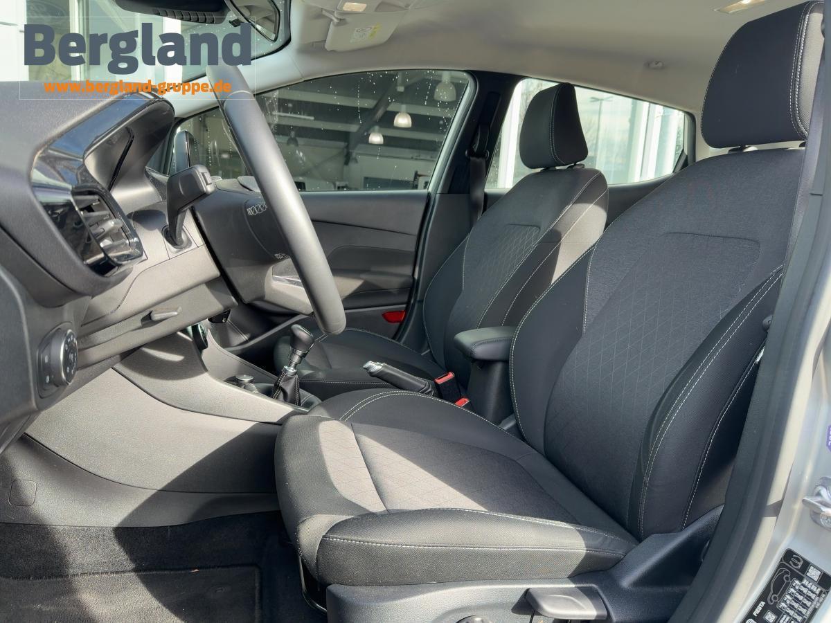 FORD Active 1,0 l EcoBoost 63 kW (85 PS) 5T B FORD Active 1,0 l EcoBoost 63 kW (85 PS) 5T B