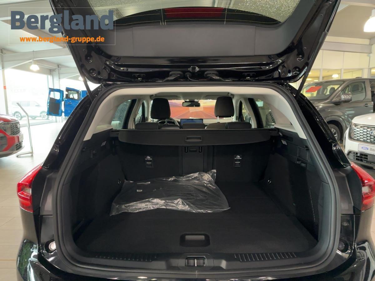 FORD Titanium X Turnier * FORD Titanium X Turnier *