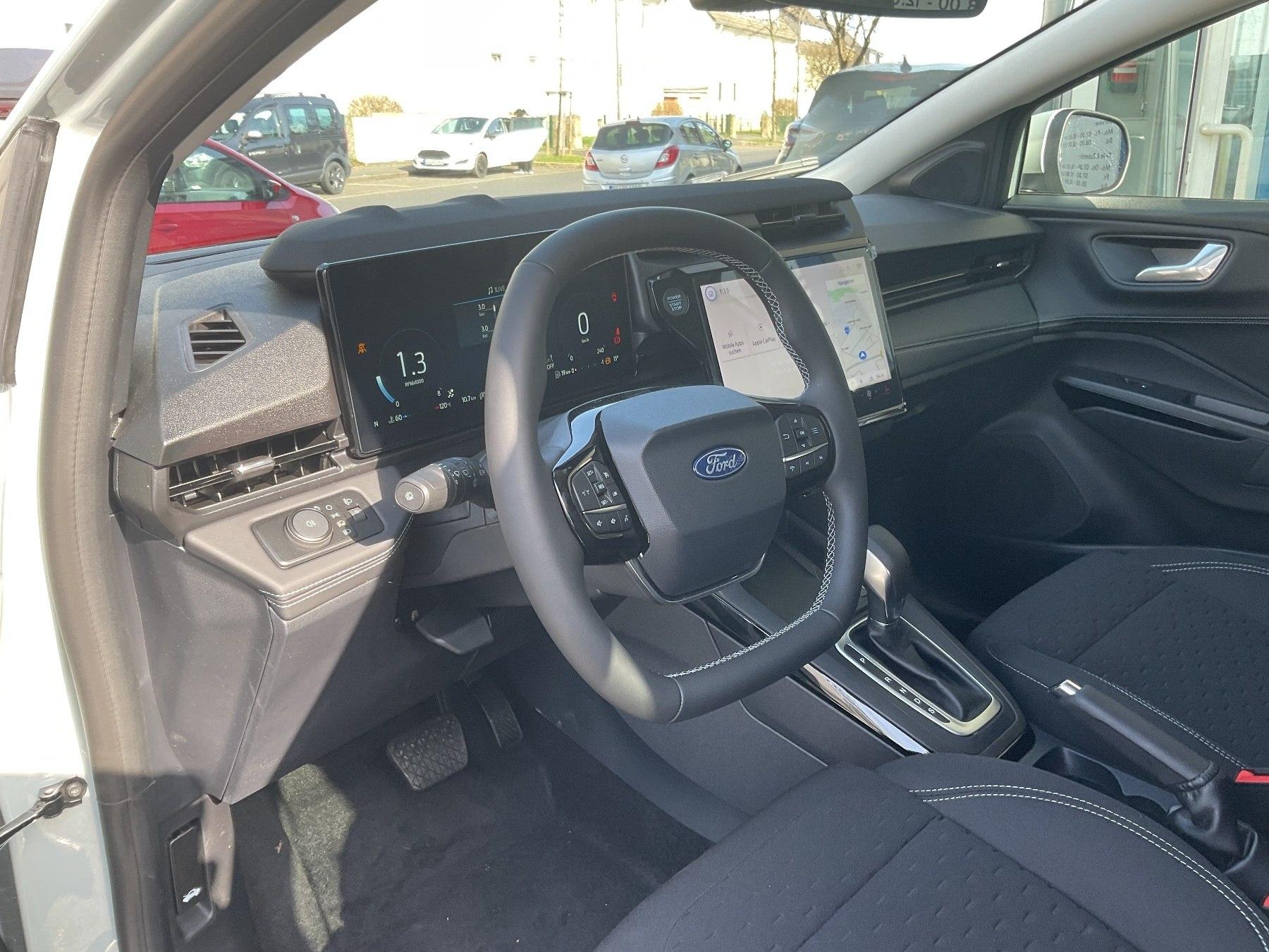 FORD Titanium MHEV *LED*SHZ*AHK*Ke*RFK*PDC*GRA* FORD Titanium MHEV *LED*SHZ*AHK*Ke*RFK*PDC*GRA*