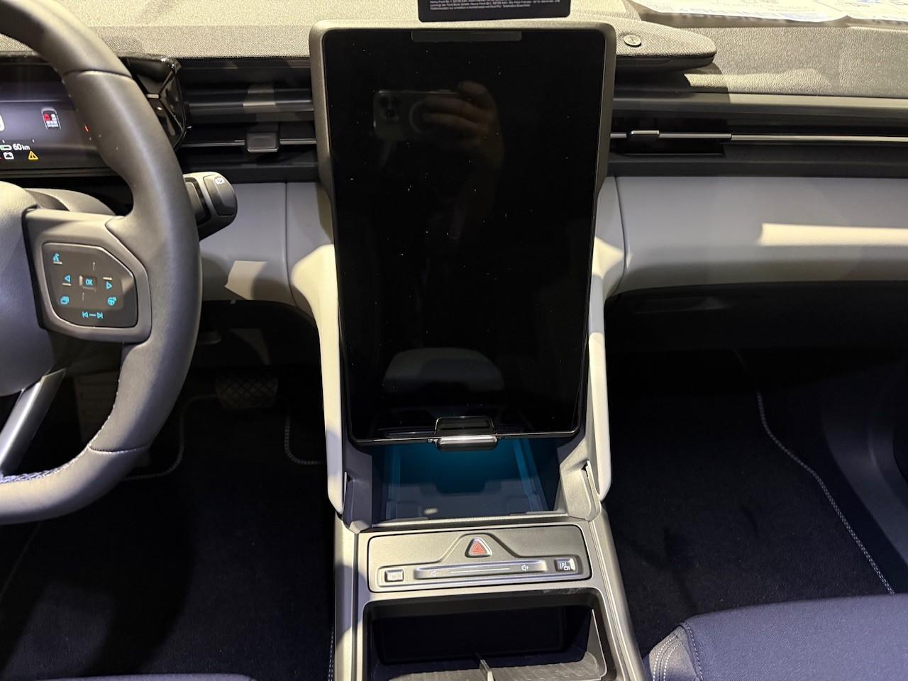 FORD Select 77kWh 286 PS Heckantrieb FORD Select 77kWh 286 PS Heckantrieb