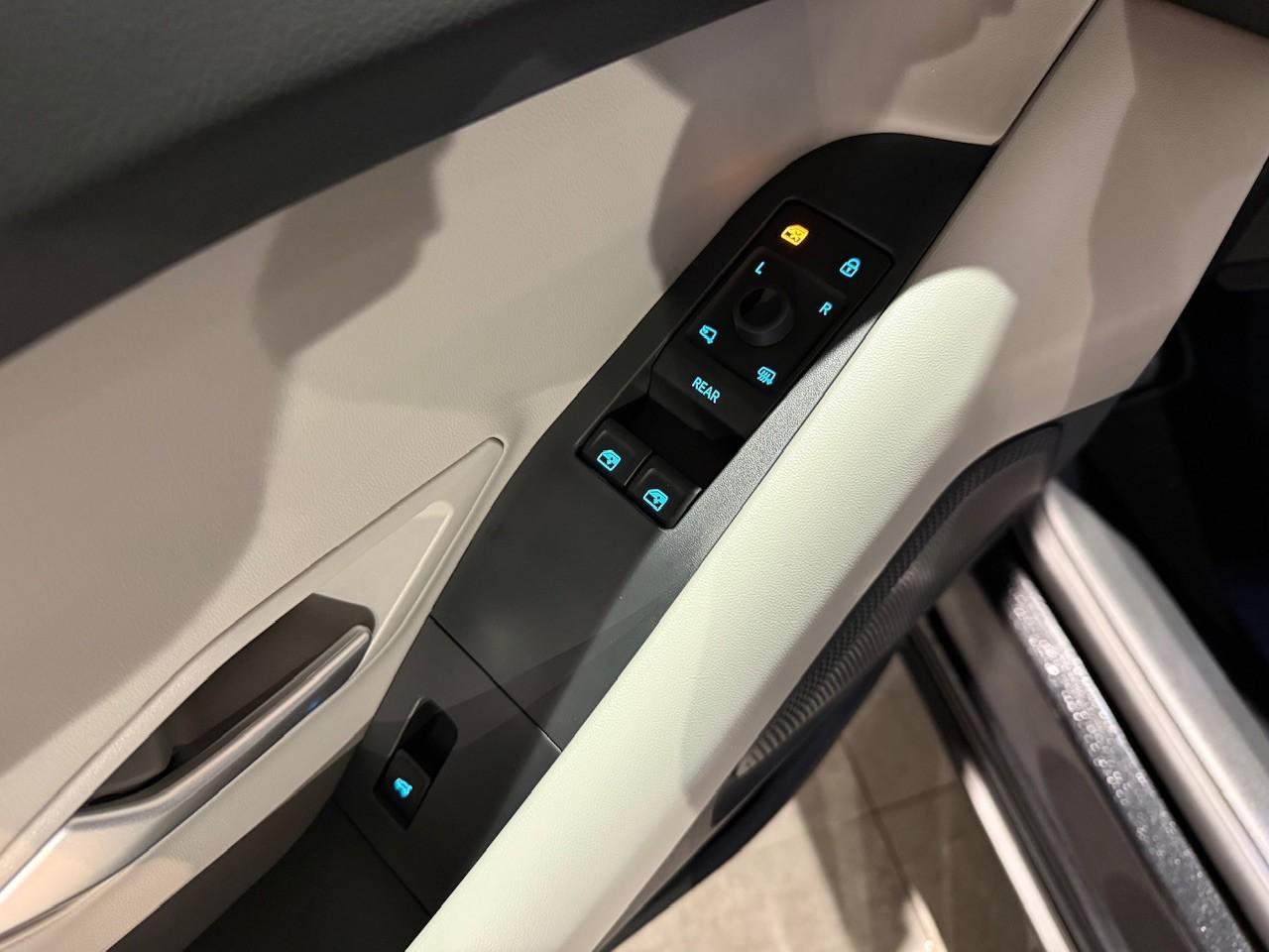 FORD Select 77kWh 286 PS Heckantrieb FORD Select 77kWh 286 PS Heckantrieb