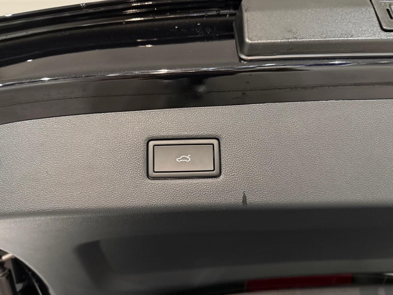 FORD Select 77kWh 286 PS Heckantrieb FORD Select 77kWh 286 PS Heckantrieb