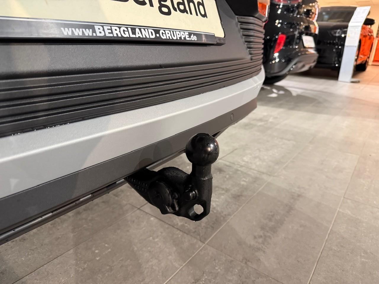 FORD Select 77kWh 286 PS Heckantrieb FORD Select 77kWh 286 PS Heckantrieb