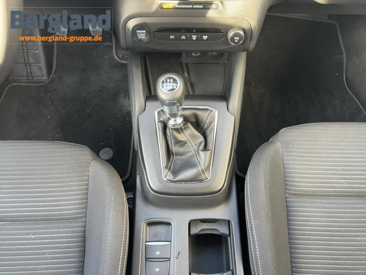 FORD Titanium X 1,0 l EcoBoost MHEV 125 PS FORD Titanium X 1,0 l EcoBoost MHEV 125 PS