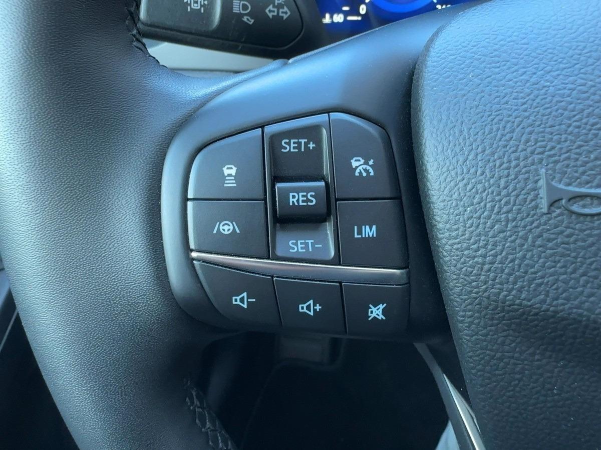 FORD Titanium X PHEV *AHK *Toter-Winkel FORD Titanium X PHEV *AHK *Toter-Winkel