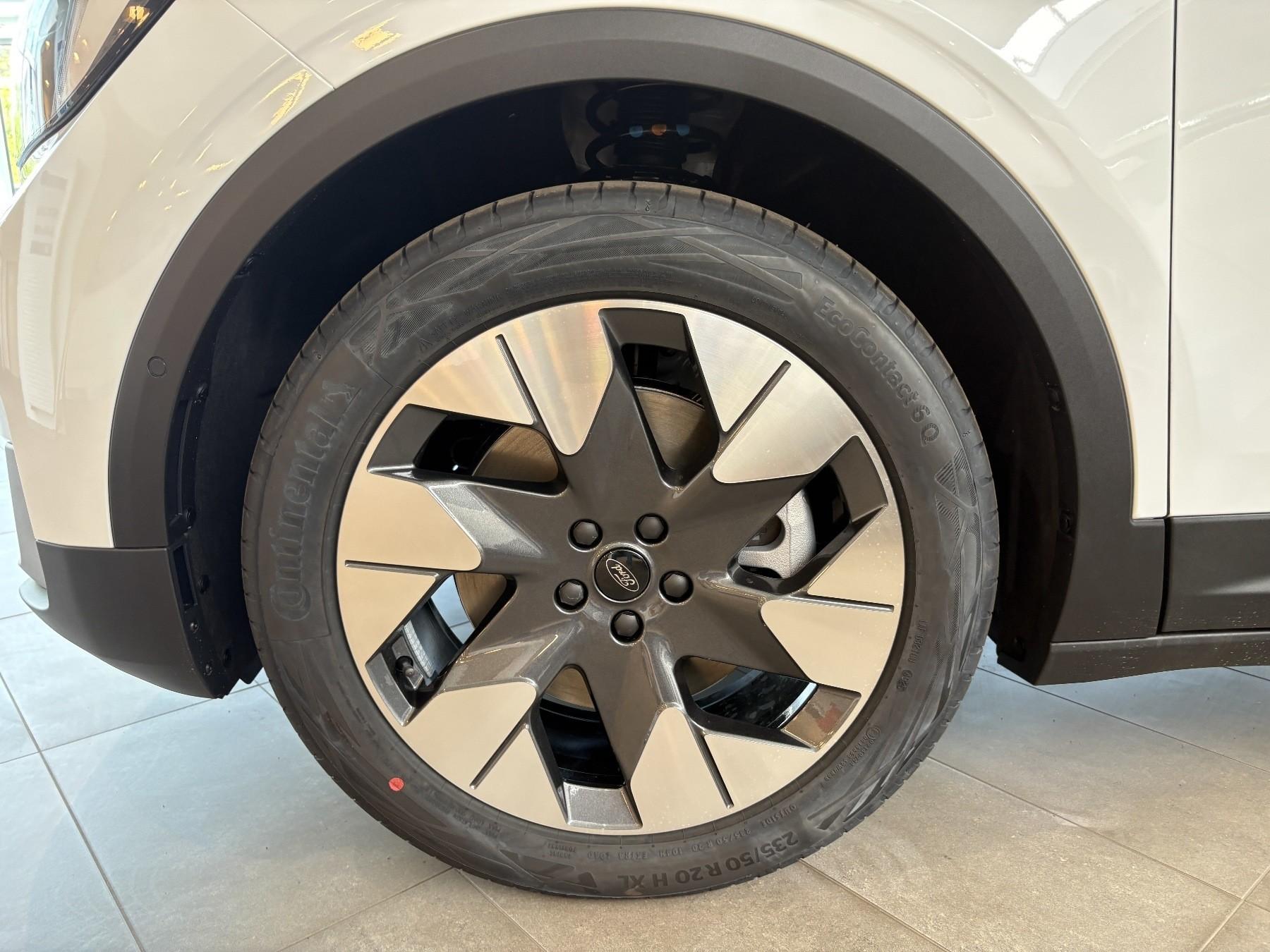 FORD Premium 77 kWh RWD FORD Premium 77 kWh RWD