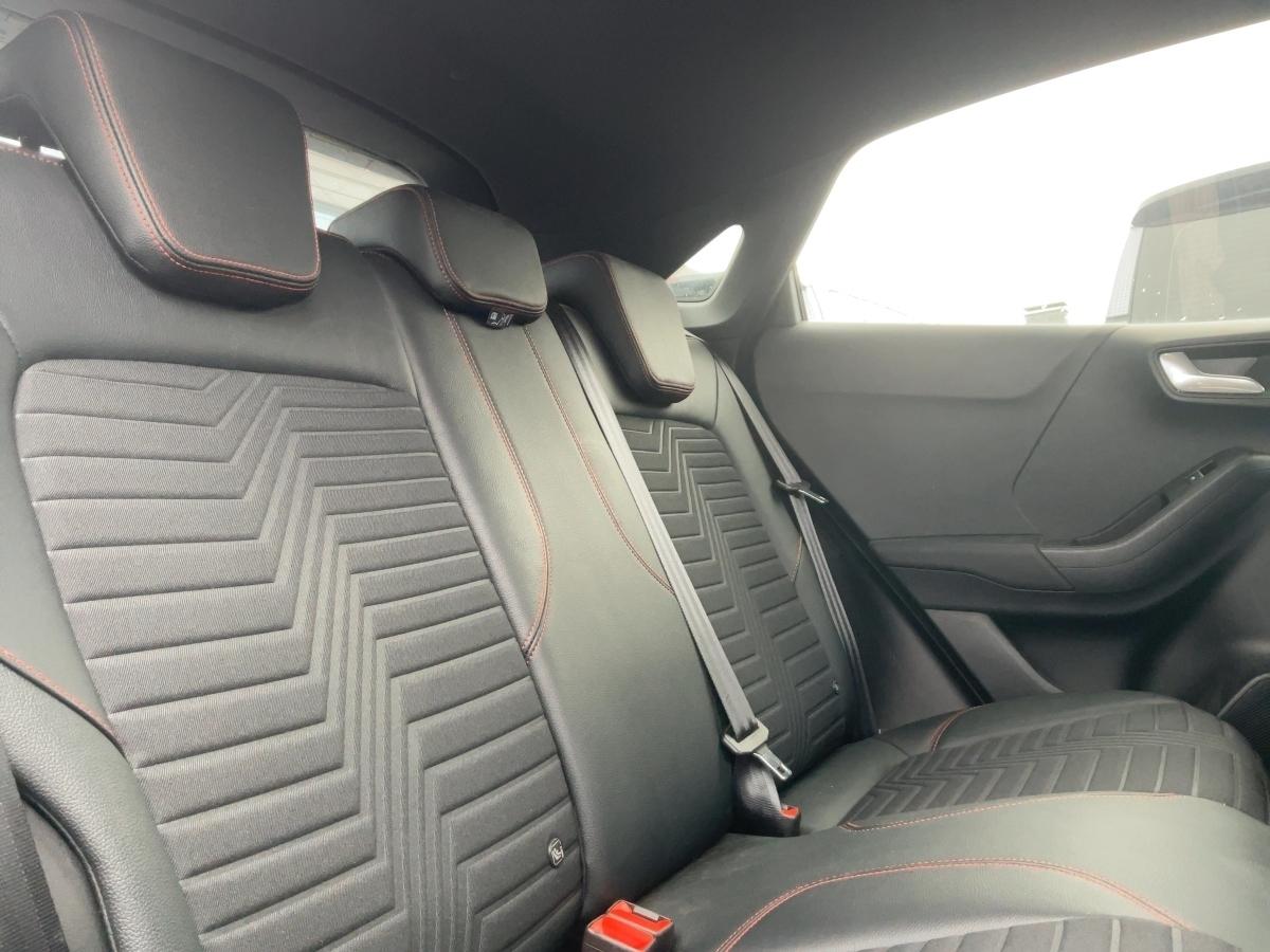 FORD ST-LINE X 1.0T MHEV 155PS FORD ST-LINE X 1.0T MHEV 155PS