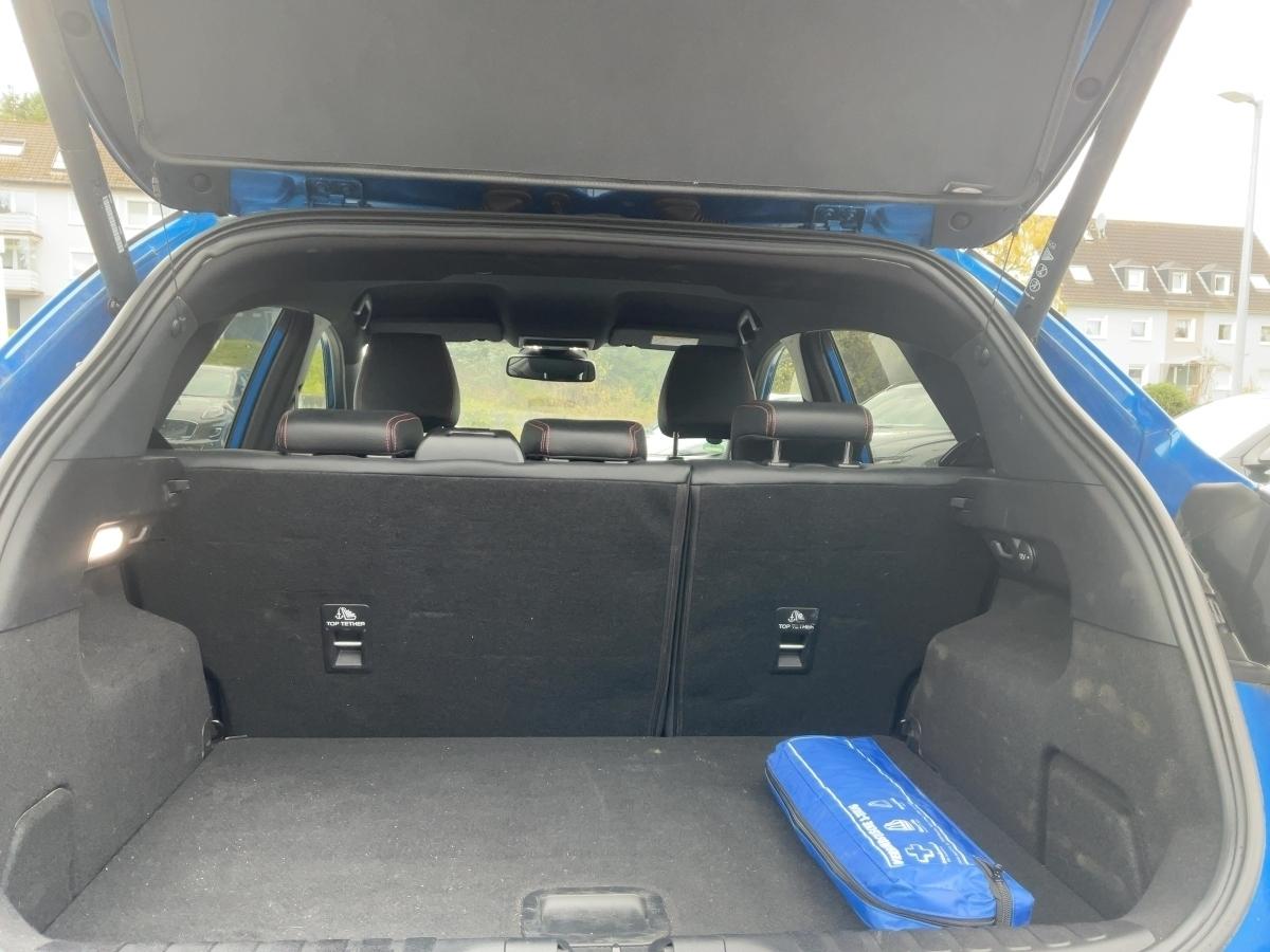 FORD ST-LINE X 1.0T MHEV 155PS FORD ST-LINE X 1.0T MHEV 155PS