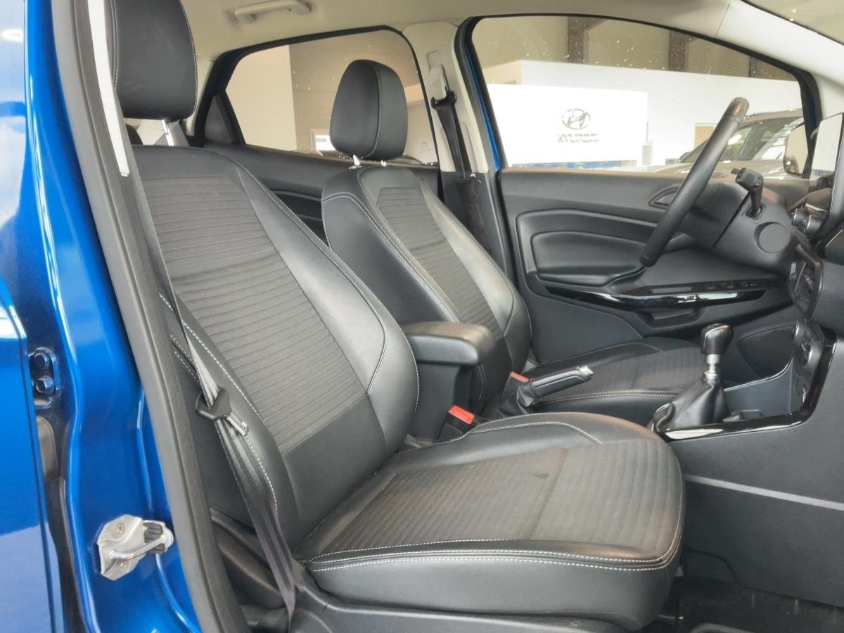 FORD Titanium 1,0 l EcoBoost 92 kW 125 PS FORD Titanium 1,0 l EcoBoost 92 kW 125 PS