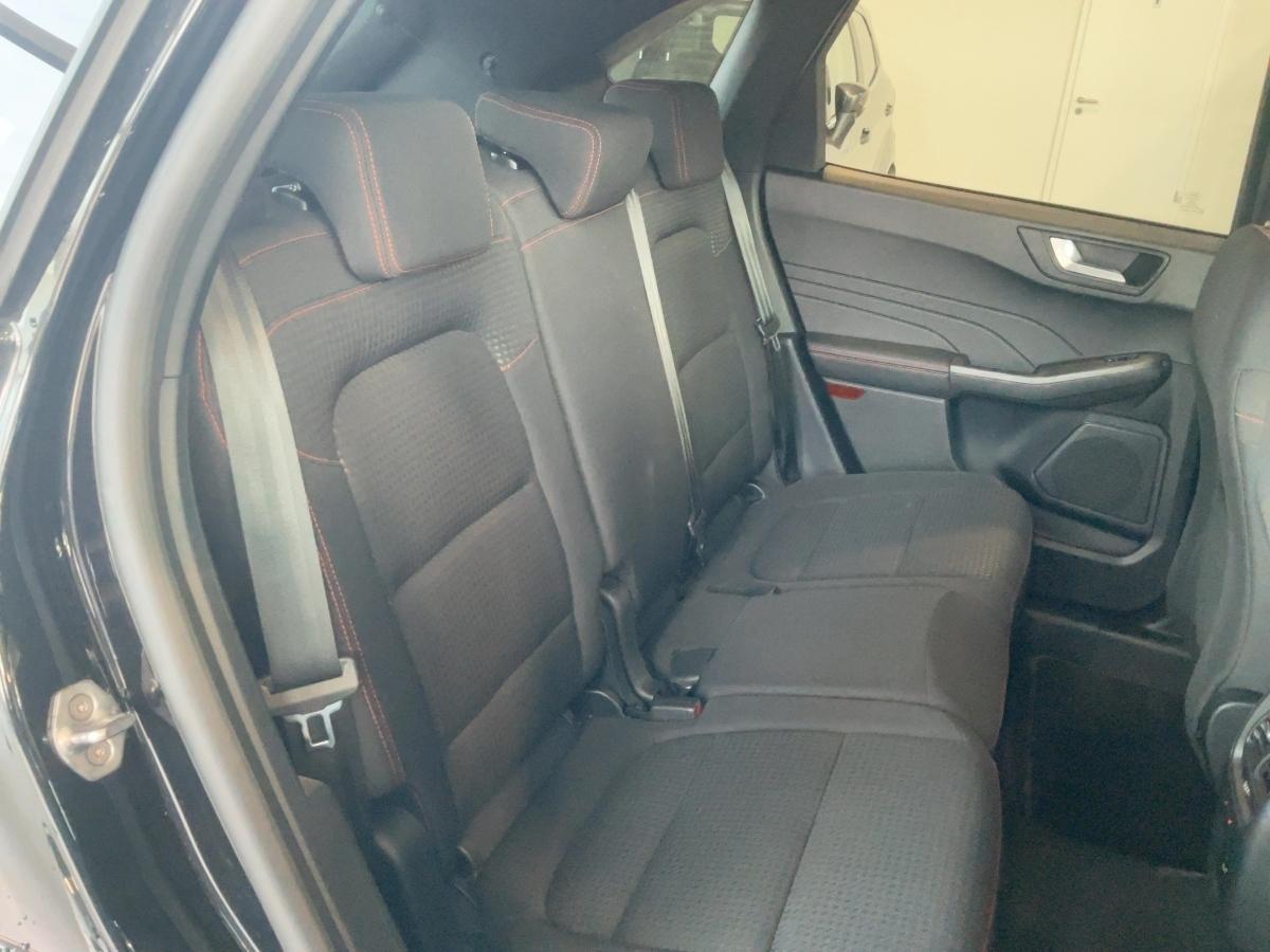 FORD ST-Line 2,5 l (PHEV) 225 PS FORD ST-Line 2,5 l (PHEV) 225 PS