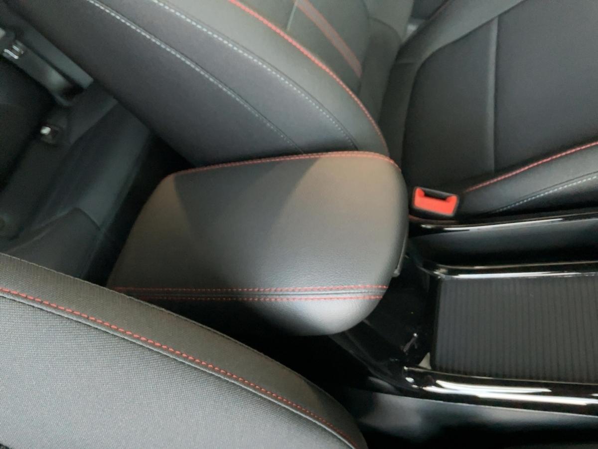 HYUNDAI N-Line (MY25) 1.5 140 PS 7-DCT HYUNDAI N-Line (MY25) 1.5 140 PS 7-DCT