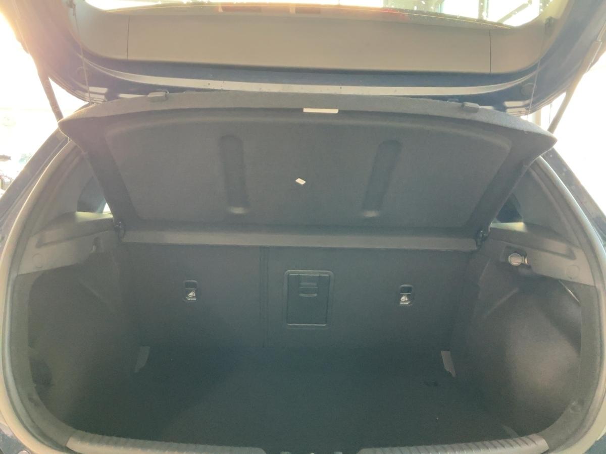 HYUNDAI Advantage 1.5L 140 PS 7-DCT HYUNDAI Advantage 1.5L 140 PS 7-DCT