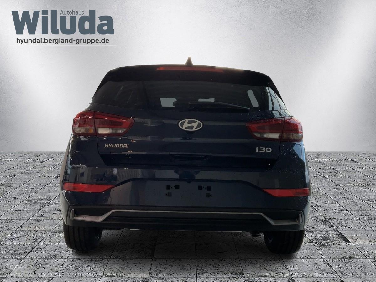 HYUNDAI Advantage 1.5L 140 PS 7-DCT HYUNDAI Advantage 1.5L 140 PS 7-DCT