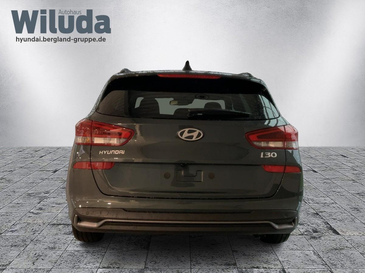 HYUNDAI Advantage MY25 1.0 100 PS 7-DCT HYUNDAI Advantage MY25 1.0 100 PS 7-DCT