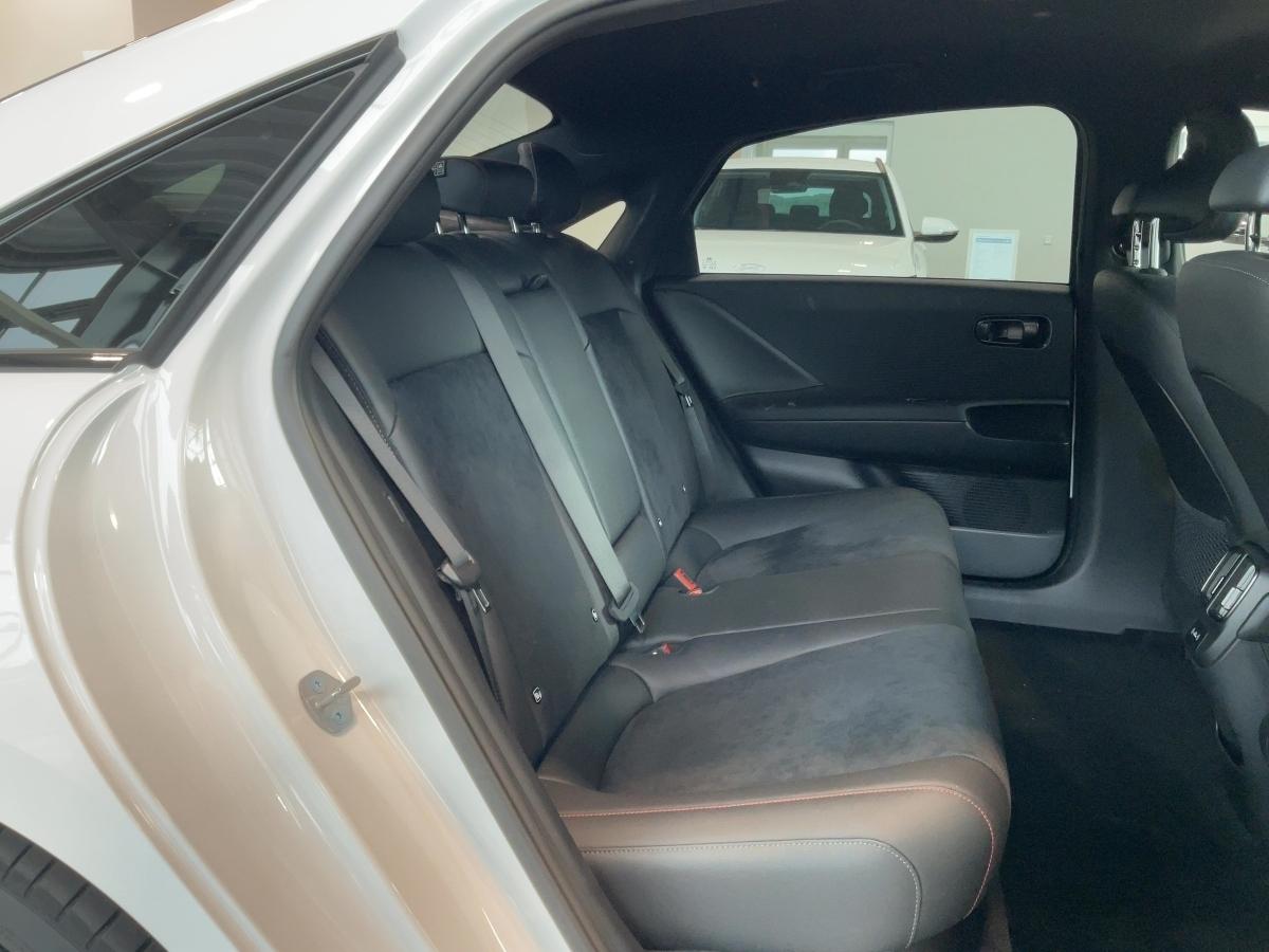 HYUNDAI N-Line X Facelift 84 Kwh (325 PS) (MY26) HYUNDAI N-Line X Facelift 84 Kwh (325 PS) (MY26)