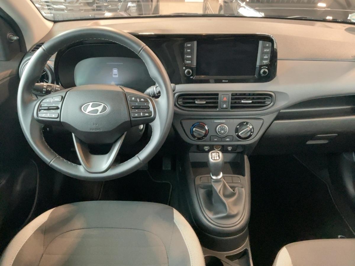 HYUNDAI Select 1.0 Benzin (63 PS) 5-MT 2WD HYUNDAI Select 1.0 Benzin (63 PS) 5-MT 2WD