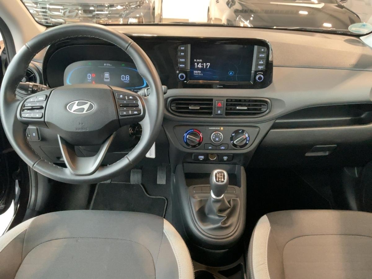 HYUNDAI Select 1.0 Benzin (63 PS) 5-MT 2WD HYUNDAI Select 1.0 Benzin (63 PS) 5-MT 2WD