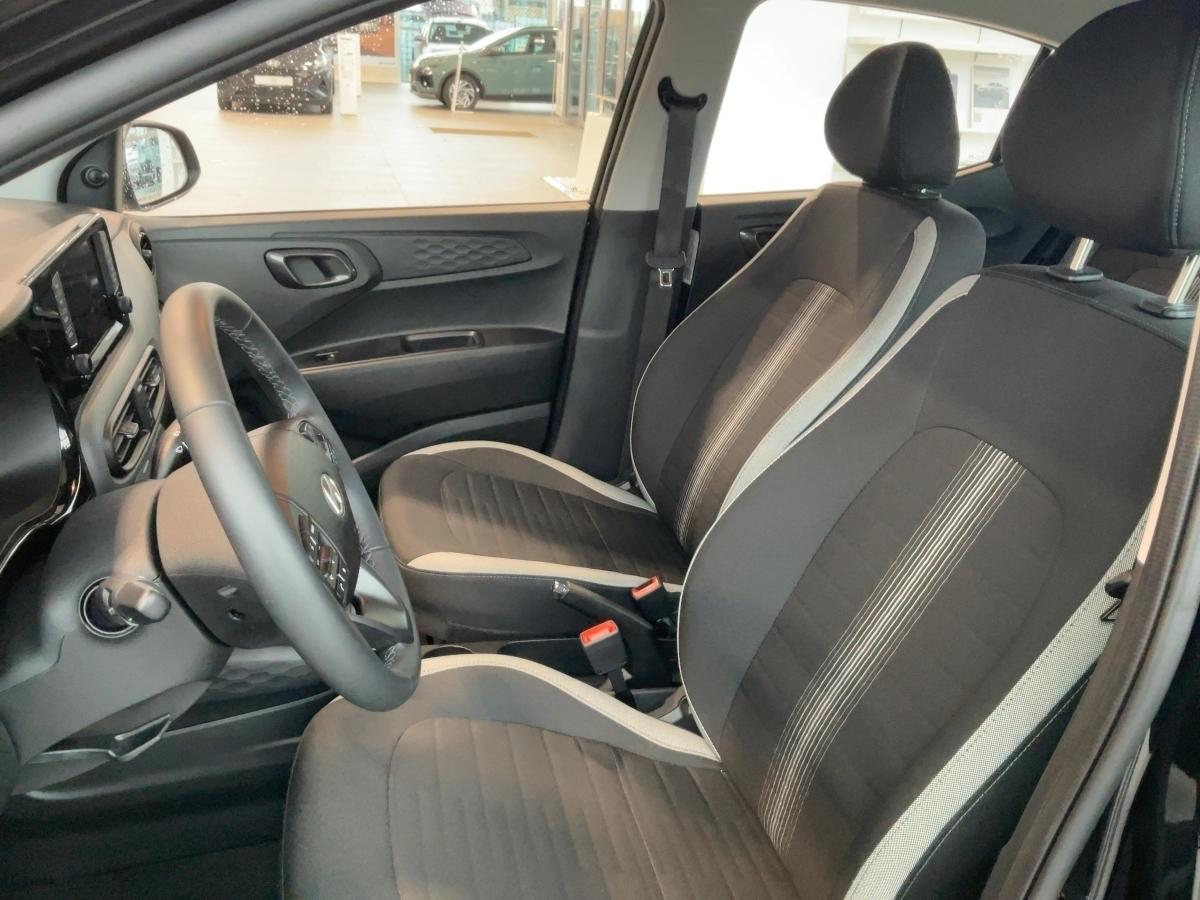 HYUNDAI Select 1.0 Benzin (63 PS) 5-MT 2WD HYUNDAI Select 1.0 Benzin (63 PS) 5-MT 2WD