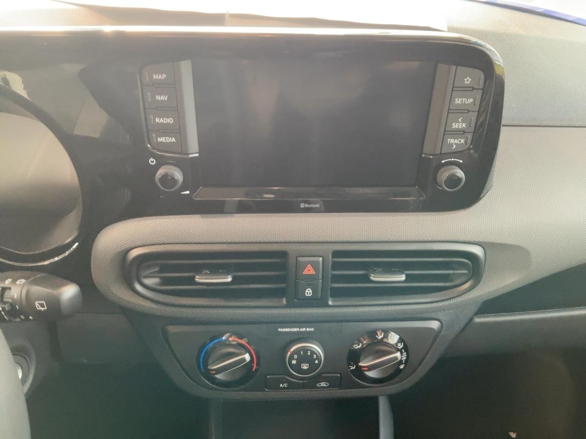 HYUNDAI Select (MY25) 1.0 Benzin 63PS HYUNDAI Select (MY25) 1.0 Benzin 63PS