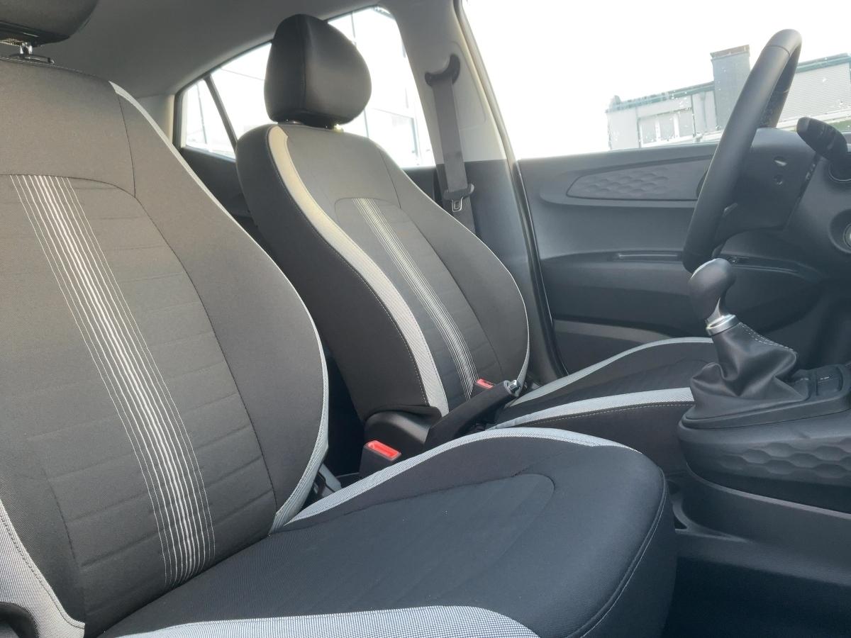 HYUNDAI Select 1.0 Benzin HYUNDAI Select 1.0 Benzin