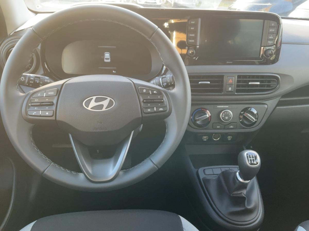 HYUNDAI Select 1.0 Benzin HYUNDAI Select 1.0 Benzin