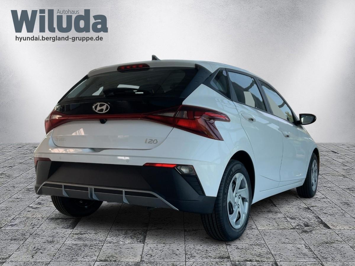 HYUNDAI Select 1.2 Benzin 79 PS HYUNDAI Select 1.2 Benzin 79 PS